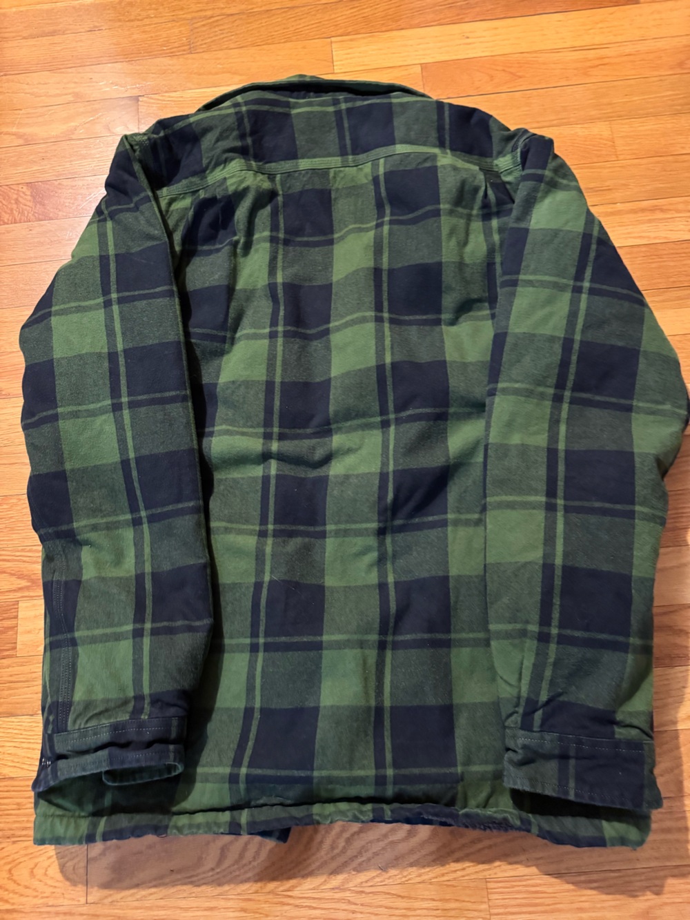 Carhartt Green and Black Plaid Sherpa-Lined Jacket - Picture 4 of 5